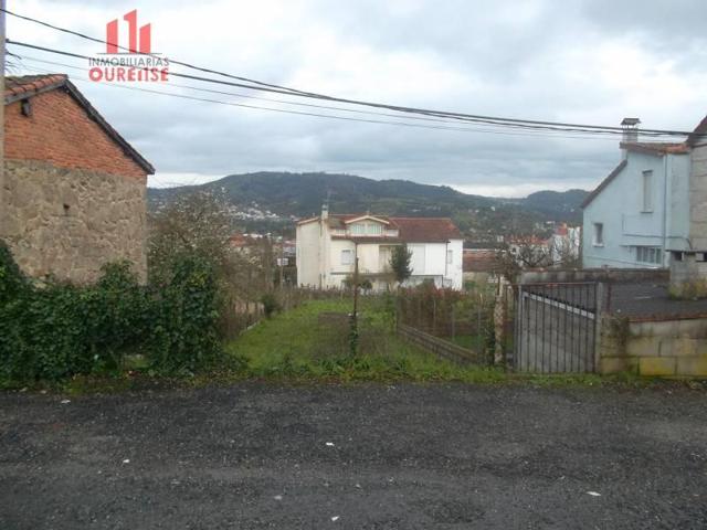 Terreno en venta en Ourense, Veintiuno photo 0