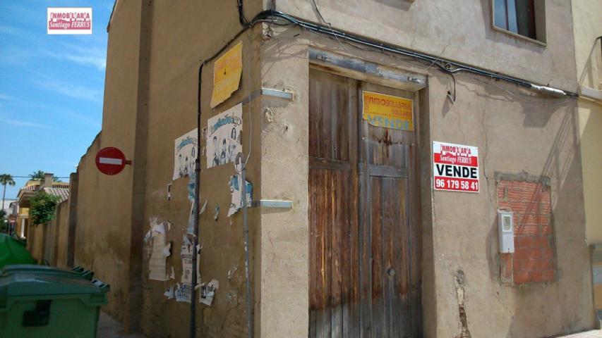 Casa en venta en Polinyà de Xúquer, Polinya de xuquer photo 0