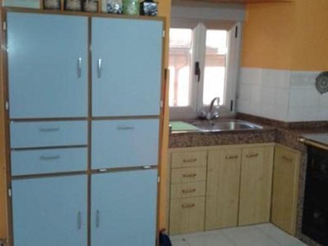 Casa en venta en Vega de Valcarce, León - Vega de Valcarce photo 0