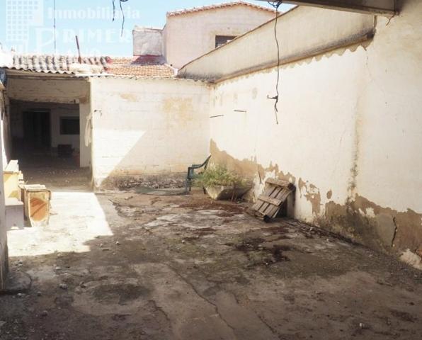 Casa en venta en Tomelloso, Avda. Juan Carlos I photo 0