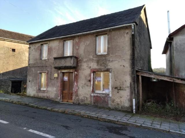 Casa con terreno en venta en Cedeira photo 0