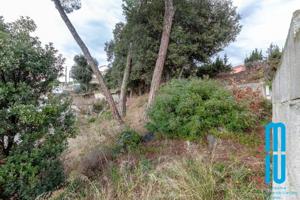 Terreno en venta en Dosrius, Urbanización photo 0