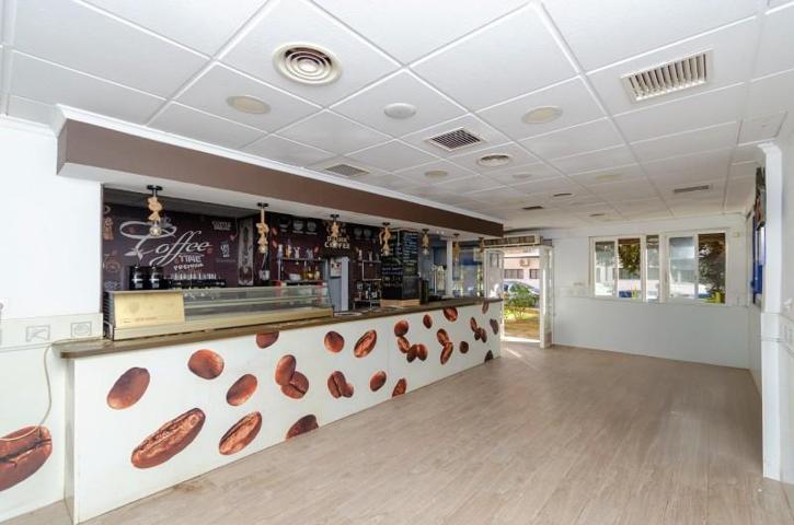 Local comercial en venta en Cartagena, Jose maria la puerta photo 0