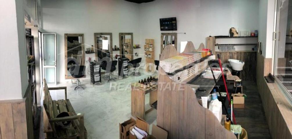 Local comercial en venta en Arona, Los Cristianos photo 0