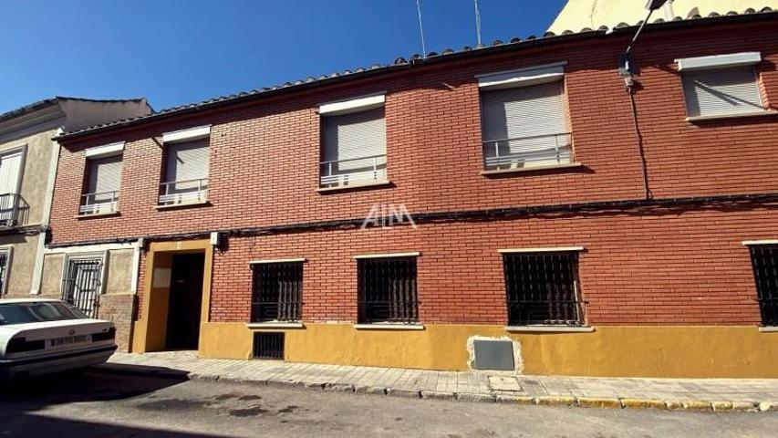 Casa en venta en Manzanares, Empedrada photo 0