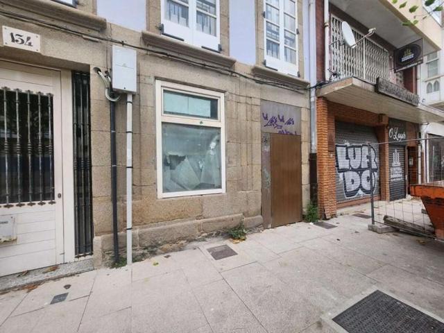 Local comercial en venta en Ferrol, Ferrol photo 0
