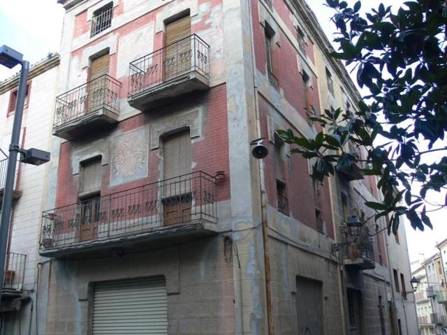 Edificio en venta en Artesa de Segre, Carrer del Bisbe Bernaus, 25730 photo 0