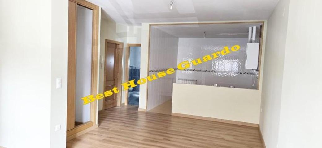 Piso en venta en Guardo, Centro photo 0