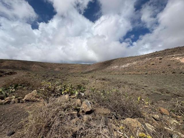 Terreno en venta en Haría, Ye photo 0