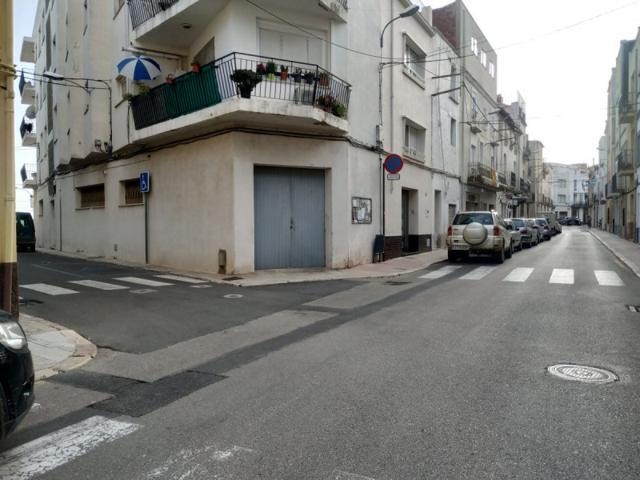 Local comercial en venta en la Sènia, Senia (La) photo 0