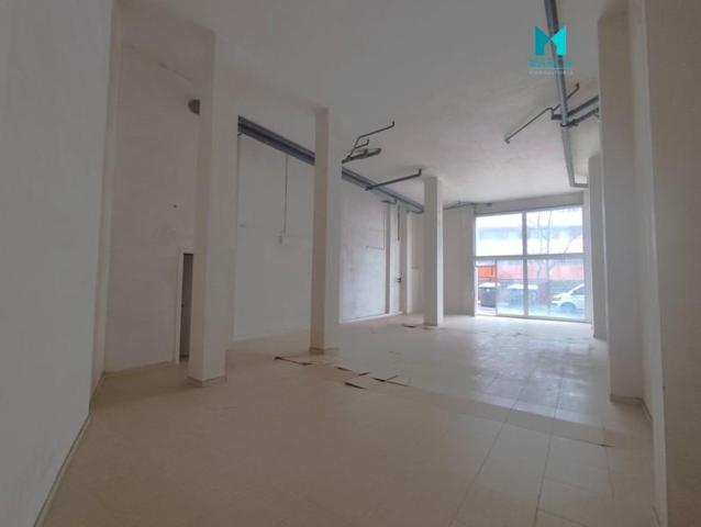 Local comercial en venta en Manresa, Manresa photo 0