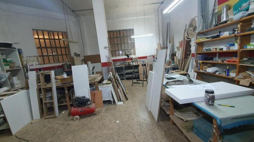 Local comercial en venta en Elda, Las Trescientas - San Francisco - Ciudad Vergel photo 0