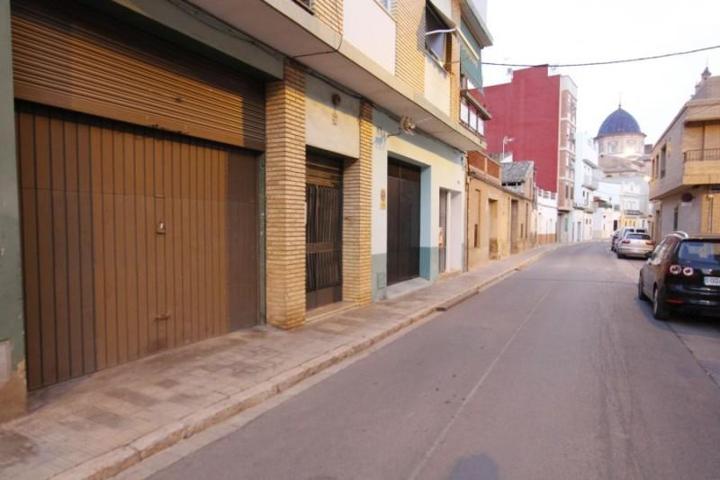 Local comercial en venta en Foios, Foios photo 0