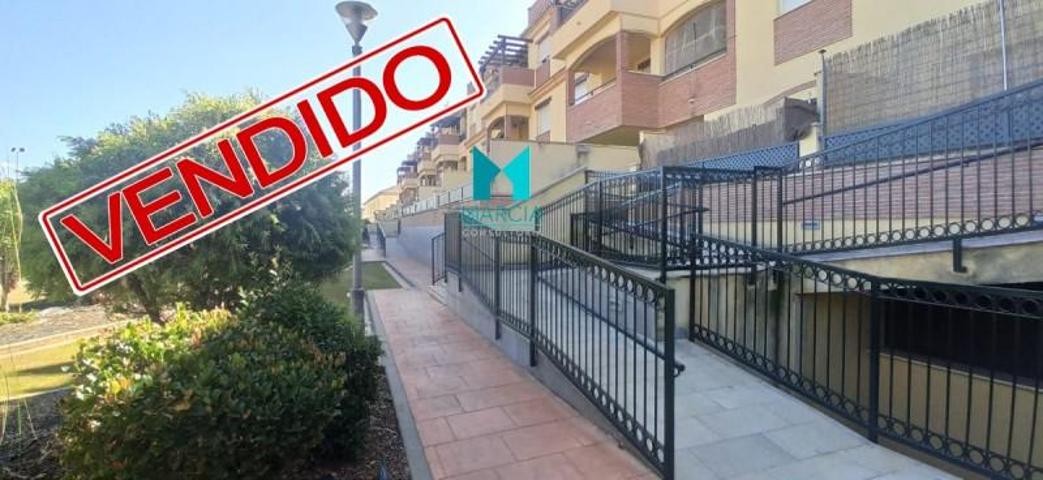 Piso en venta en Atarfe, Atarfe photo 0