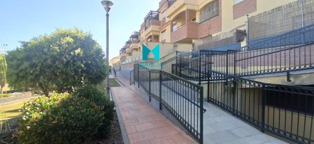 Piso en venta en Atarfe, Atarfe photo 0