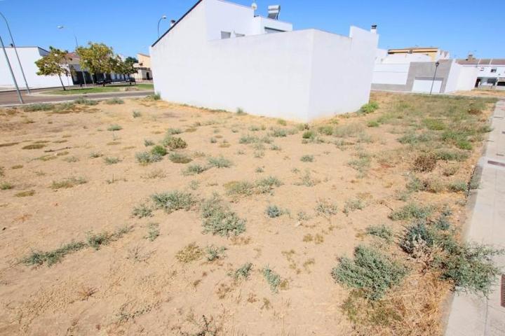 Terreno en venta en Montijo, Extremadura photo 0