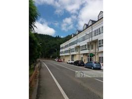 Local comercial en venta en Samos photo 0