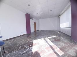 Local comercial en venta en Alzira, Alquenencia photo 0