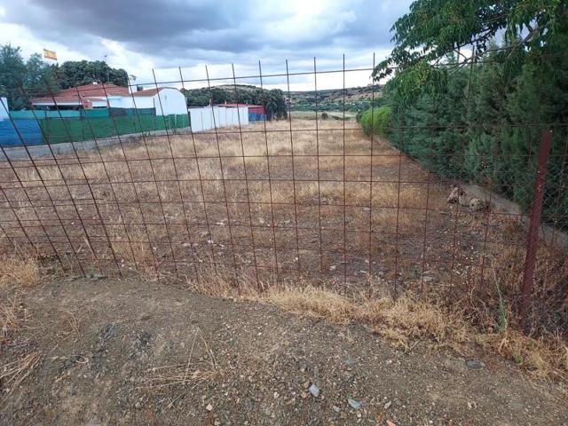 Terreno en venta en Fuente del Maestre, Fuente del Maestre photo 0