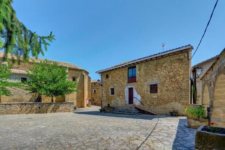 Casa en venta en Aibar-Oibar, Leache photo 0