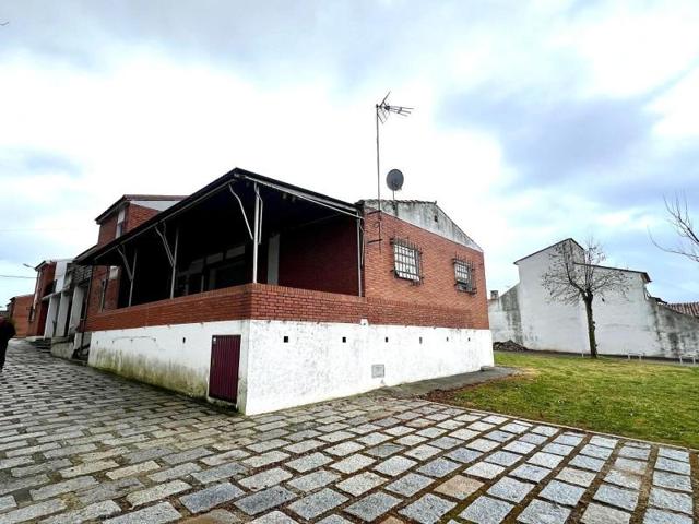 Local comercial en venta en Plasencia, PRADOCHANO photo 0