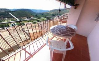 Casa en venta en Ademuz, Ademuz photo 0