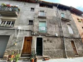 Casas de pueblo en venta en Salàs de Pallars photo 0