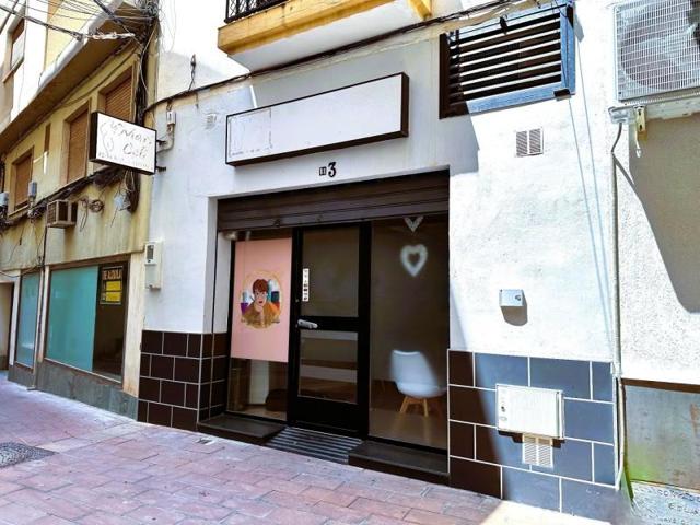Local comercial en venta en Motril, Centro photo 0