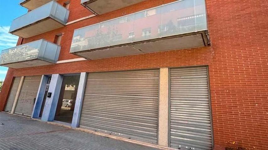 Local comercial en venta en El Vendrell, El vendrell photo 0