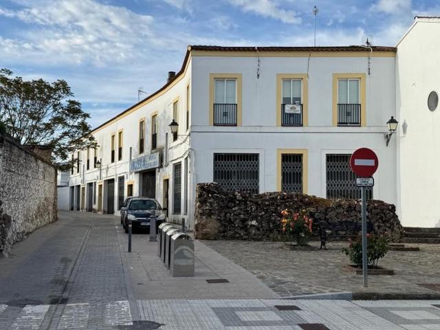 Piso en venta en Llerena, Extremadura photo 0