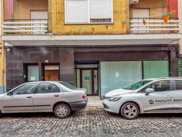Local comercial en venta en Alberic photo 0