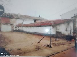 Terreno en venta en Cedillo del Condado, Castilla la mancha photo 0