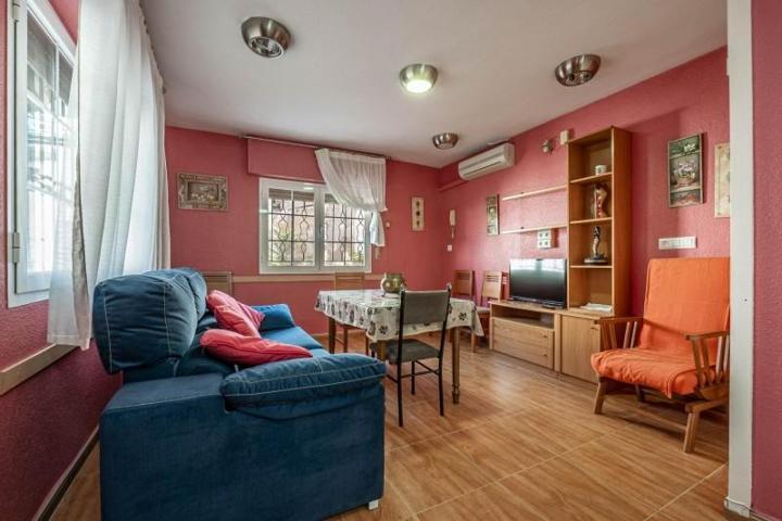 Piso en venta en Montefrío, Centro photo 0