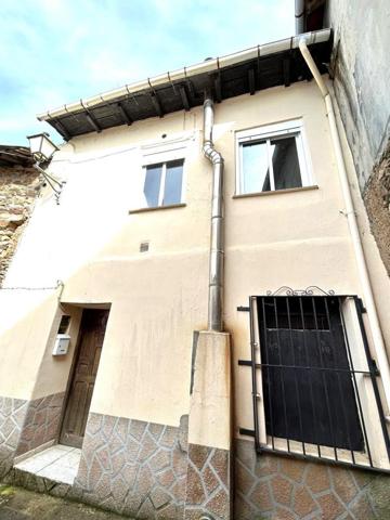 Casas de pueblo en venta en Ponferrada, Lombillo photo 0