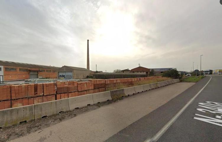 Nave industrial en venta en Villarreal, Madrigal photo 0