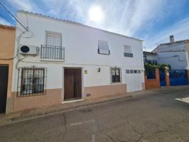 Adosada en venta en Pozuelo photo 0