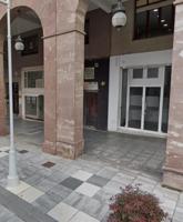 Local comercial en venta en Torrelavega, Centro photo 0