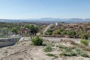 Terreno en venta en Zubia, ZUBIA LA photo 0