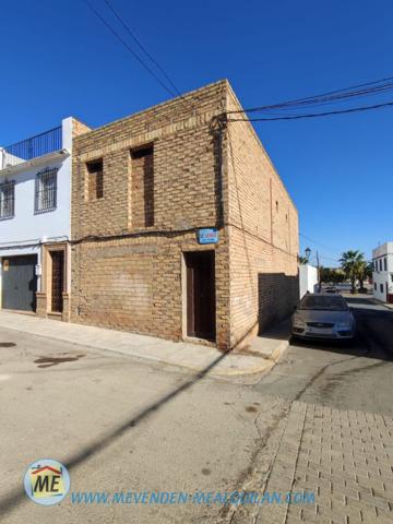 Piso en venta en La Puebla de Cazalla, El Corte Ingles photo 0