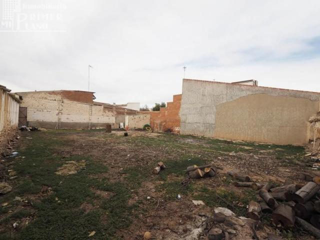 Terreno en venta en Argamasilla de Alba, Zona Calle Academicos photo 0