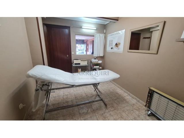 Local comercial en venta en Donostia-San Sebastián photo 0