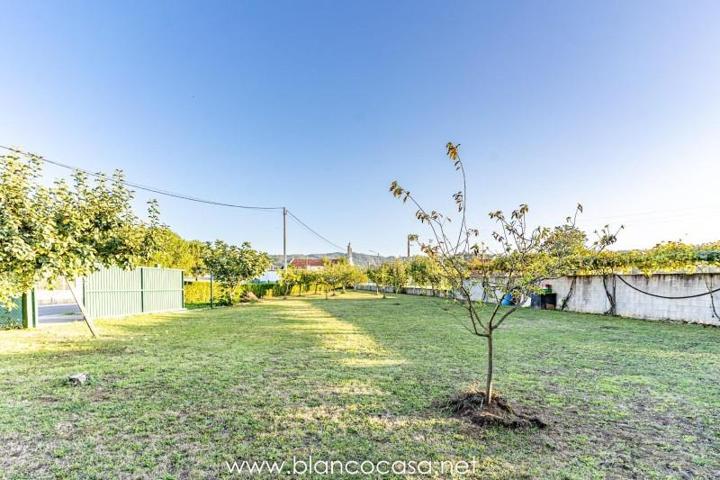 Terreno en venta en Carballo, Artes photo 0