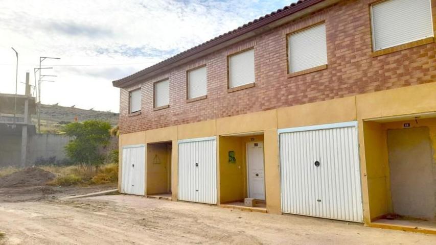 Adosada en venta en Ricla, Centro photo 0