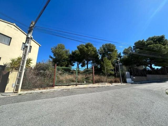 Terreno en venta en El Vendrell, Nou vendrell photo 0