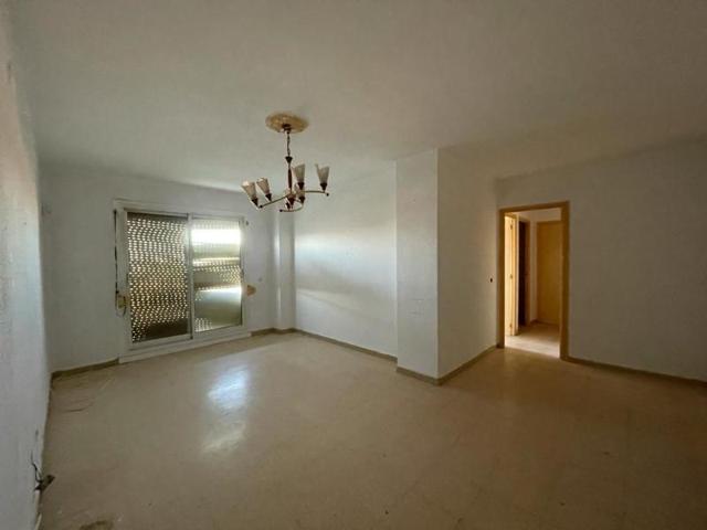 Piso en venta en Tarragona, Campclar photo 0