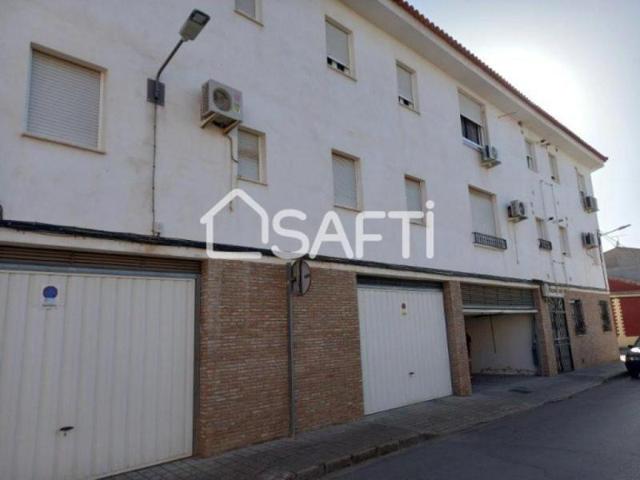 Piso en venta en Manzanares photo 0