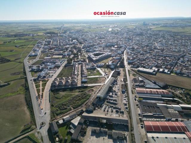 Terreno en venta en Pozoblanco, Salchi photo 0