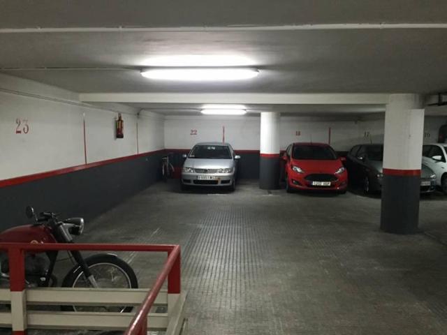 Parking en venta en Barcelona, Sant Gervasi - Galvany photo 0