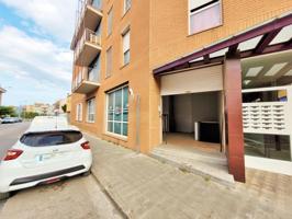 Local comercial en venta en Figueres, L\'Eixample photo 0