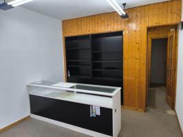 Oficina en venta en Santiago de Compostela, Horreo photo 0